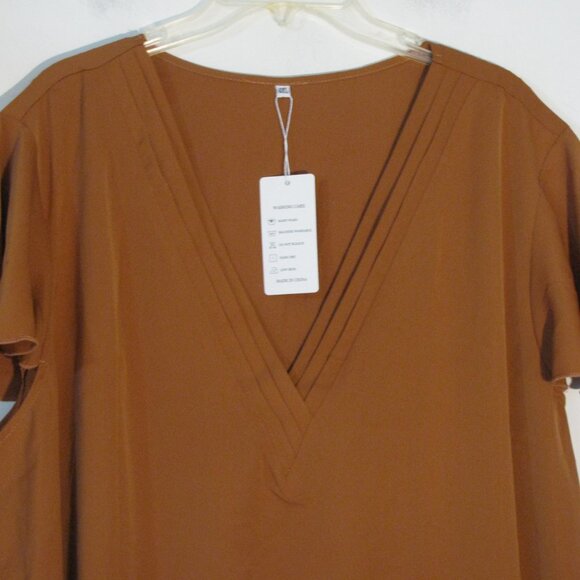 * Dolnne Pumpskin Colored Blouse 4XL Plus NWT Cap Sleeve - Picture 2 of 3